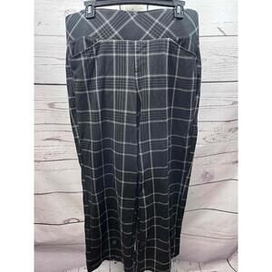 Plaid Women's Pants - Black and White